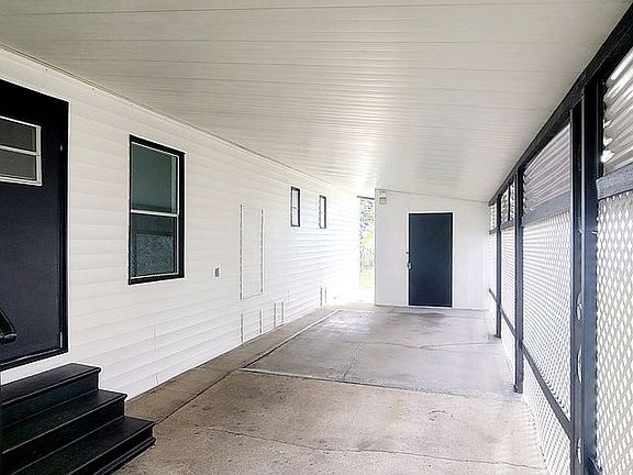 Carport fits 3 cars