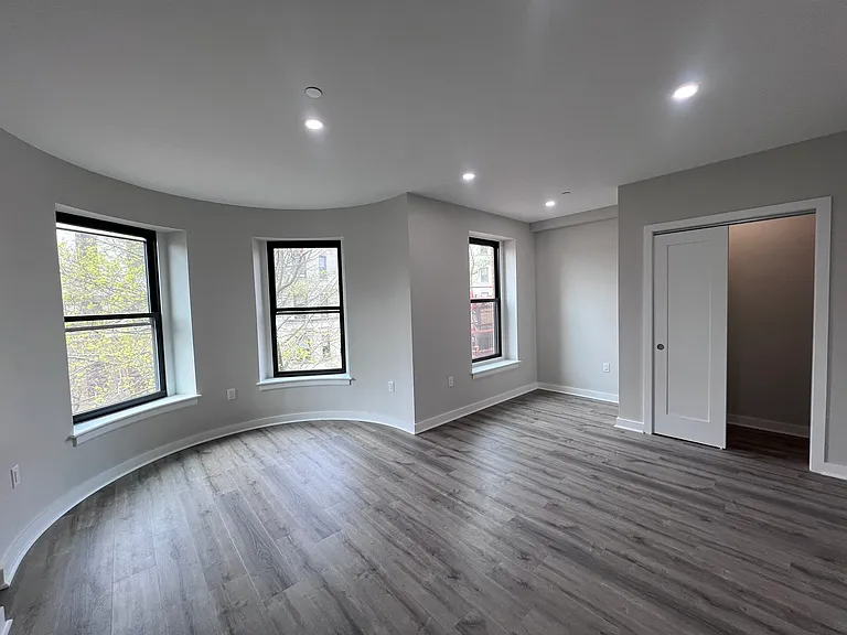 6-12 Blackwood Street — Photo 71