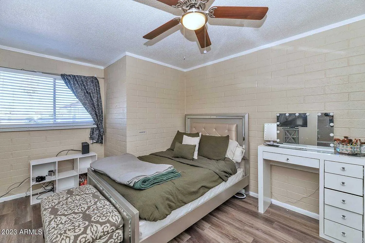 1 bed, 552 sqft, $999 — Photo 4