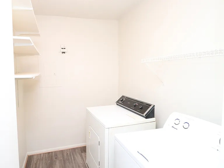 4155 Thalia Station Cir — Photo 7