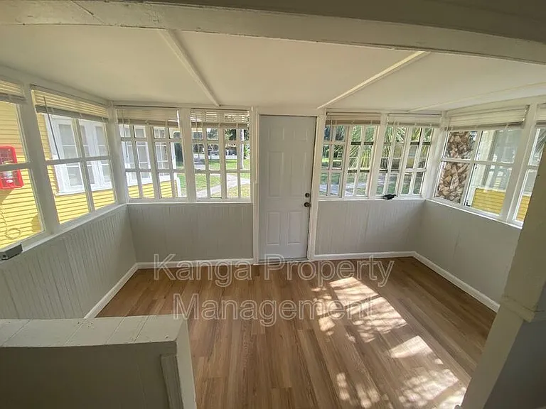 3723 Morton Ave #5 — Photo 3