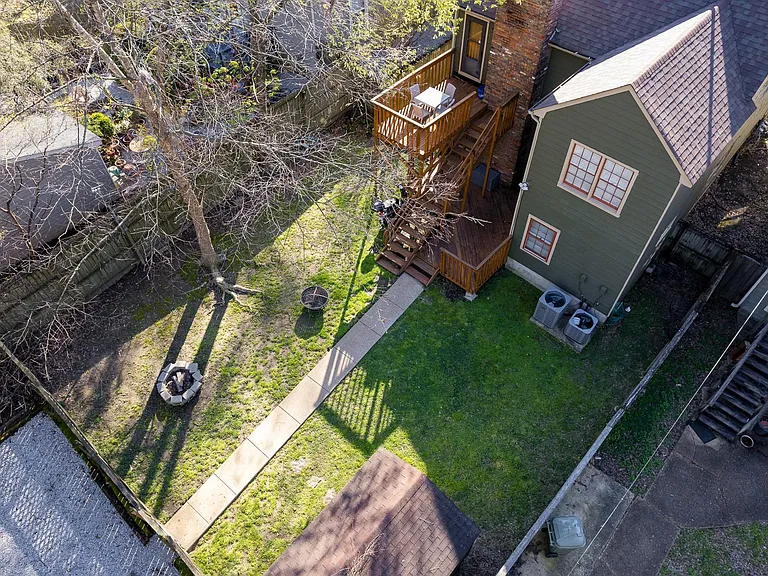 522 Summitt St — Photo 18