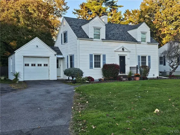 713 Herkimer Rd, Utica, NY 13502