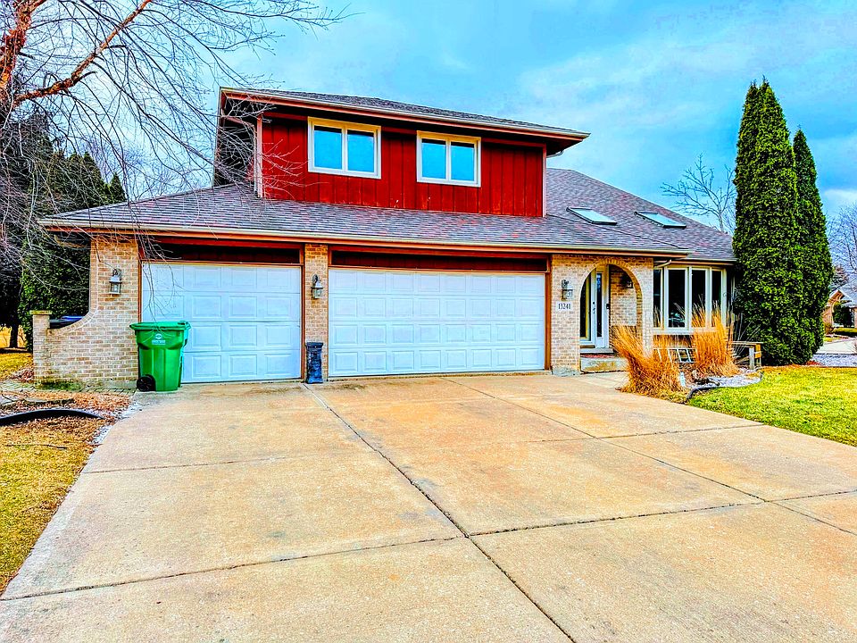 1st image of 13241 W Baywood Ln