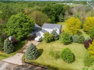 3975 Coneflower Cir, Coal City, IL 60416