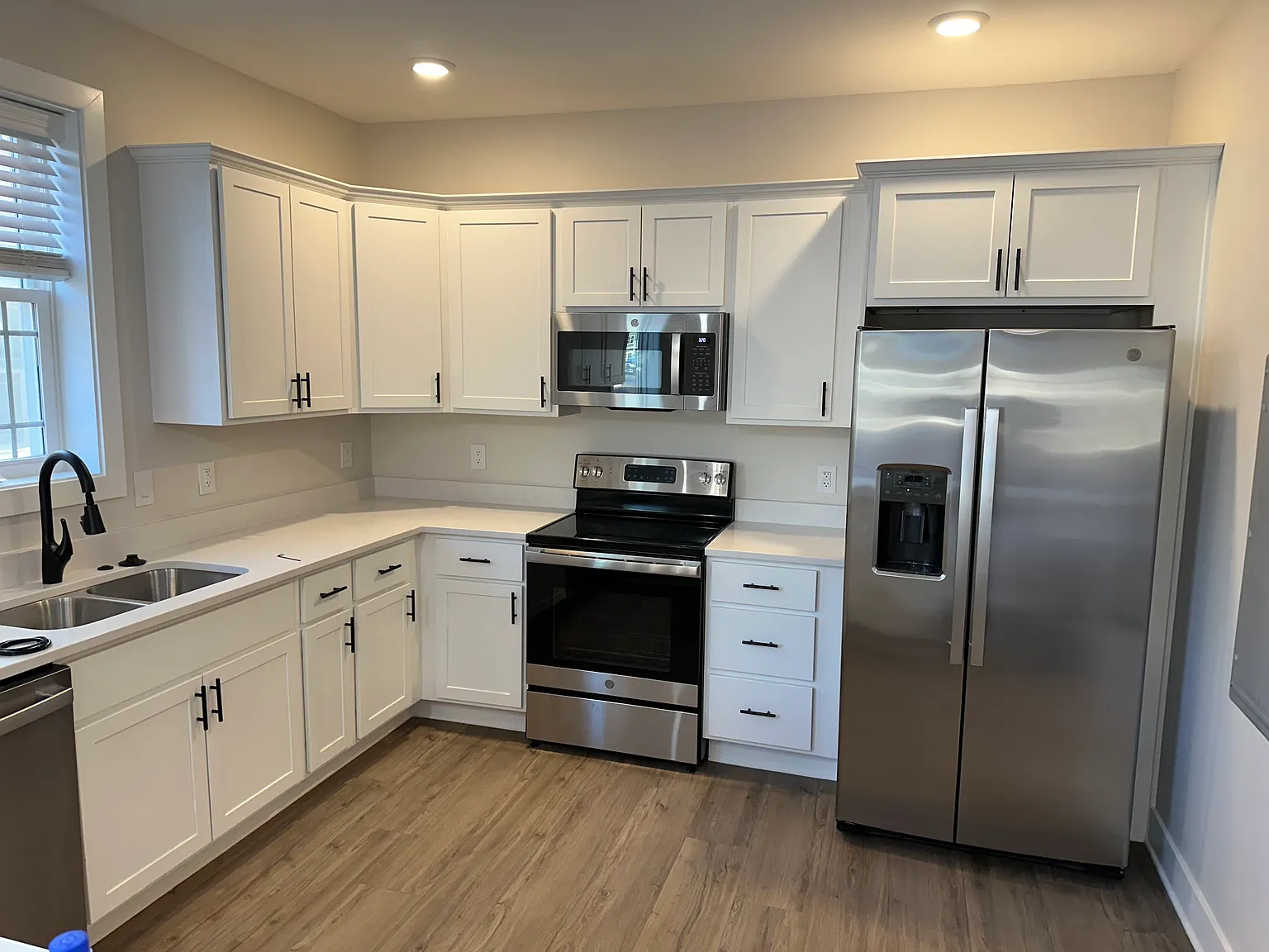 255 Liam Ln — Photo 4
