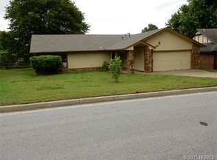 1935 N Nogales Ave, Tulsa, OK 74127