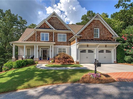 16 Cambridge Way, Cartersville, GA 30121