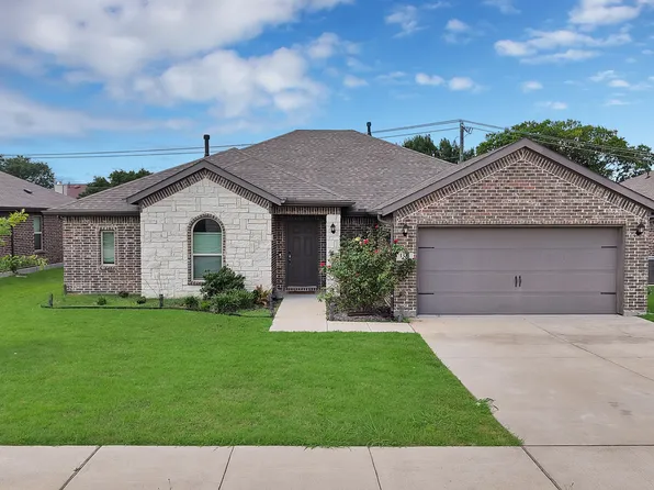 1338 Winding Hollow Dr, Grand Prairie, TX 75052