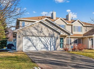 29 Landau Alcove, Woodbury, MN 55125
