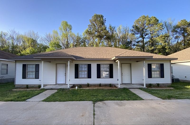 1st image of 321 Clint Rd #B