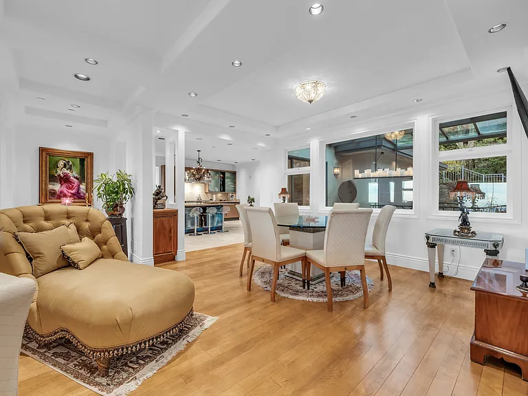 1525 Errigal Pl — Photo 20
