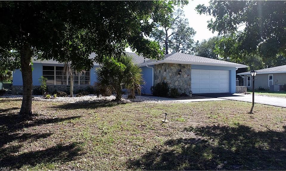 212 Maple Ave N, Lehigh Acres, FL 33936 Zillow