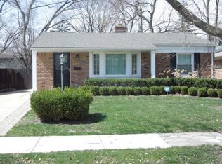 2433 Galpin Ave, Royal Oak, MI 48073