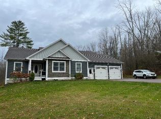 81 Whitney Hill Rd, Williston, VT 05495