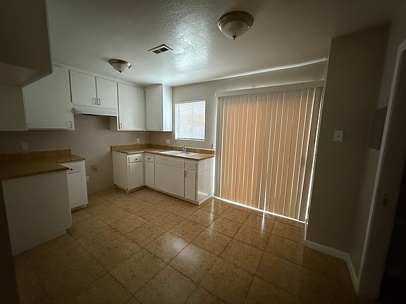 3rd image of 16531 Randall Ave #3