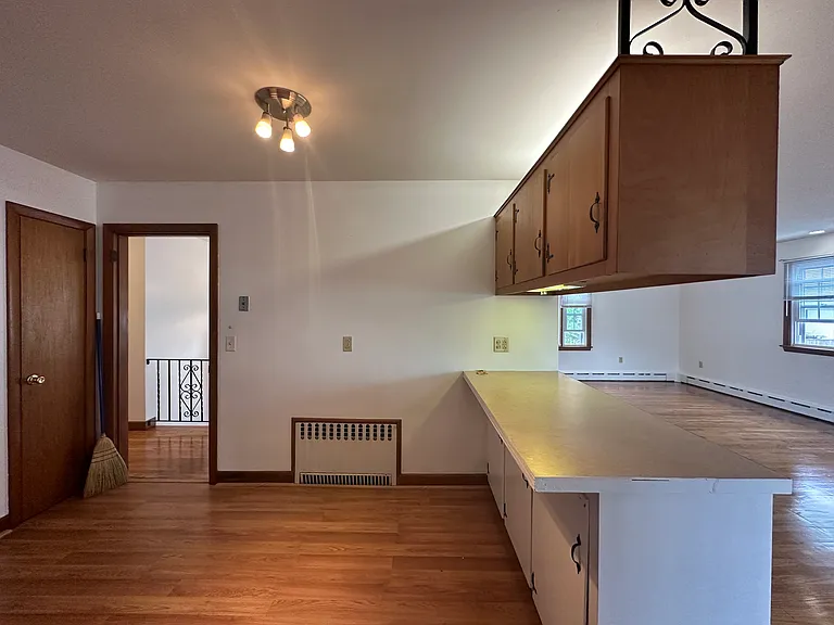 152 Evarts St — Photo 5