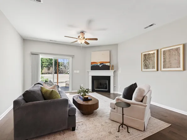 47 Highmeadow Ln, Clayton, NC 27520