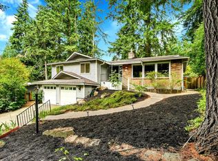 3730 NE 194th St, Lake Forest Park, WA 98155
