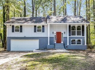 1060 Buckhurst Dr, College Park, GA 30349