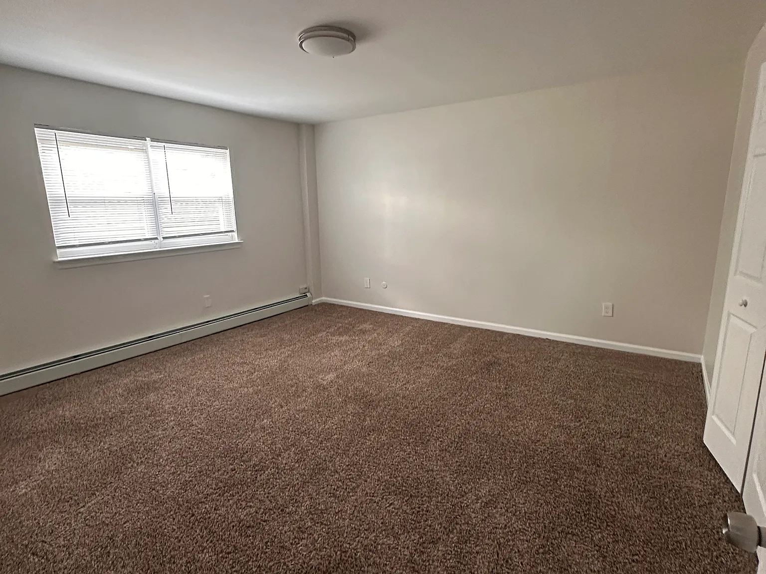 2 bed, $1,650 — Photo 2