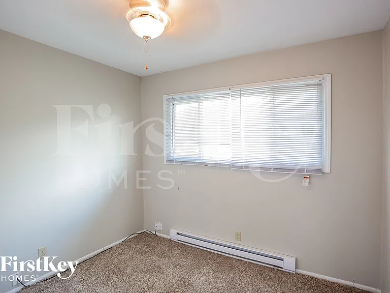 6620 W 16th St — Photo 11
