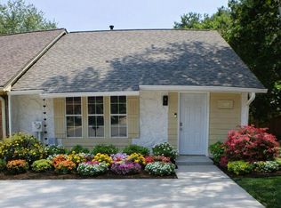 1469 Westwood Ct SW, Marietta, GA 30008