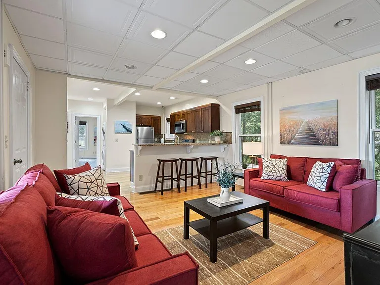 211 Union Ave #2 — Photo 5