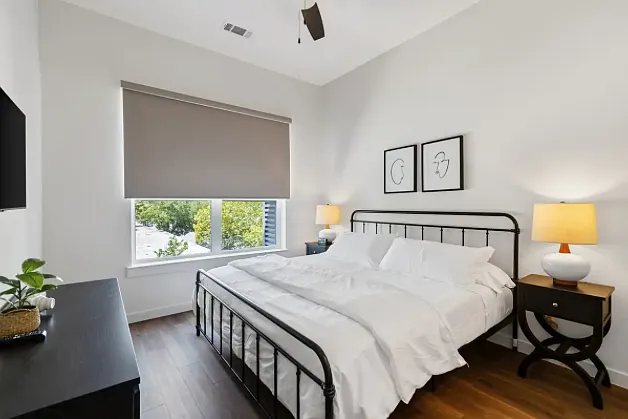 907 W Cannon St #1302 — Photo 12