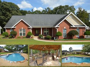 110 Erin Way, Warner Robins, GA 31088