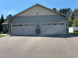 25318 12th St W, Zimmerman, MN 55398