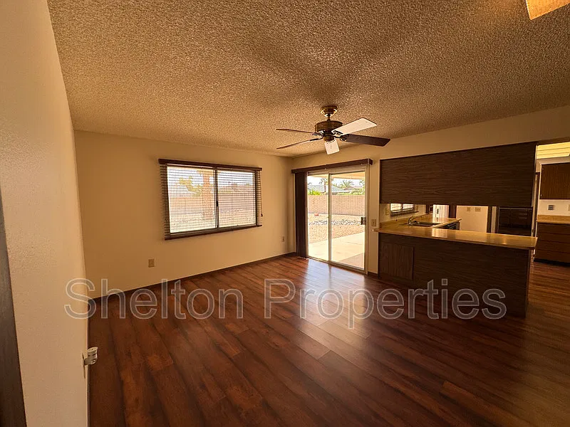 2 bed, 2.0 bath, 1610 sqft, $1,695 — Photo 4