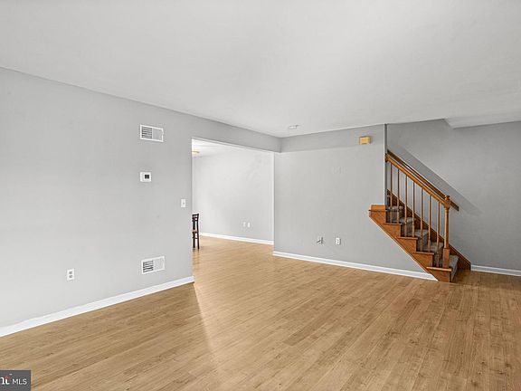 4th image of 28 Penny Ln