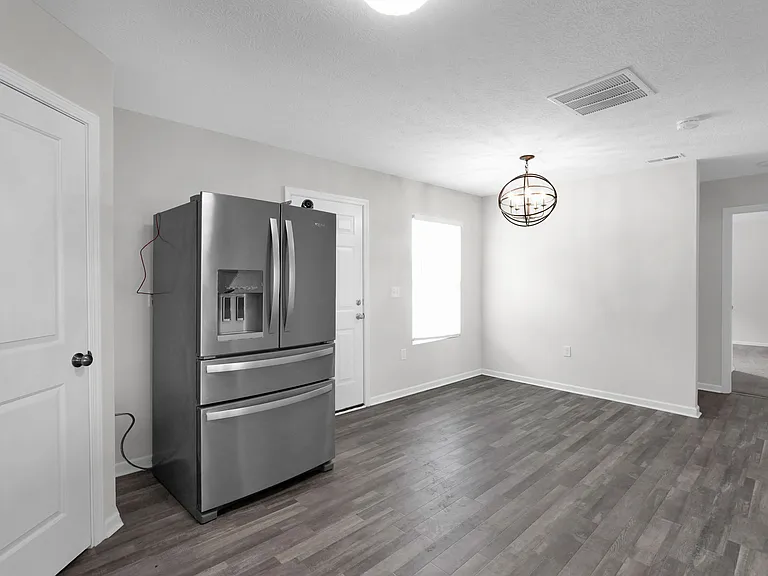 1881 Erika Dr — Photo 7