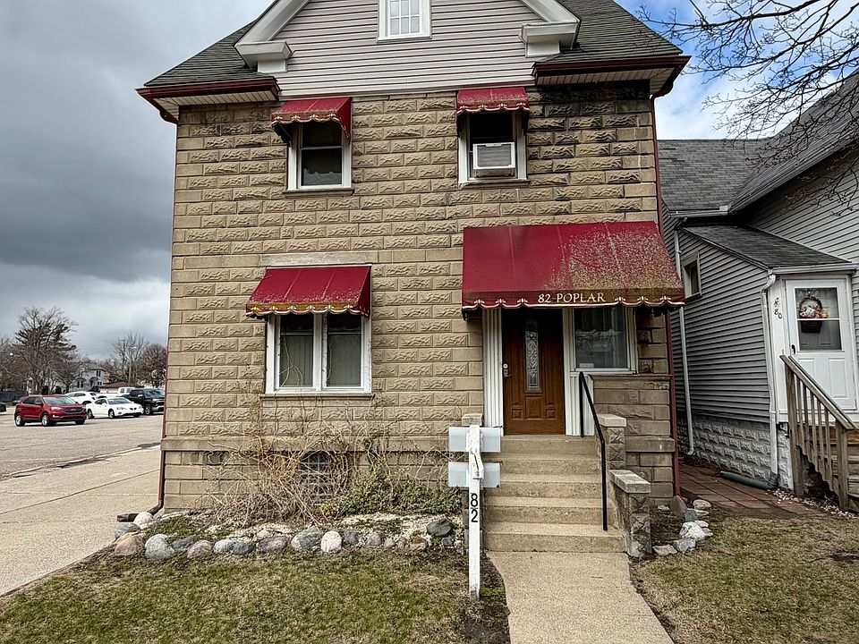 1st image of 82 Poplar St #2