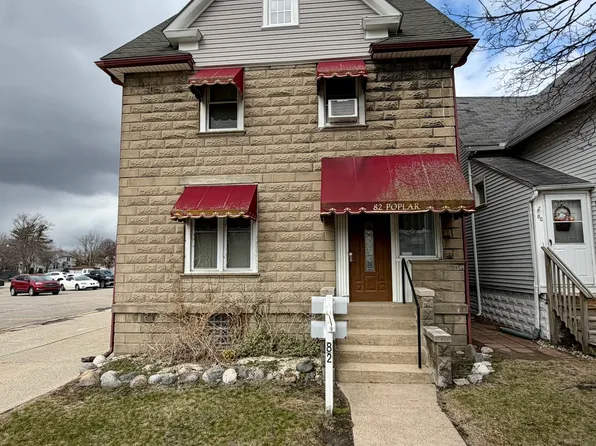 82 Poplar St #2, Wyandotte, MI 48192