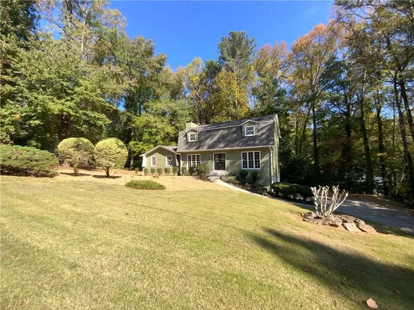 5163 Tall Oak Dr, Marietta, GA 30068