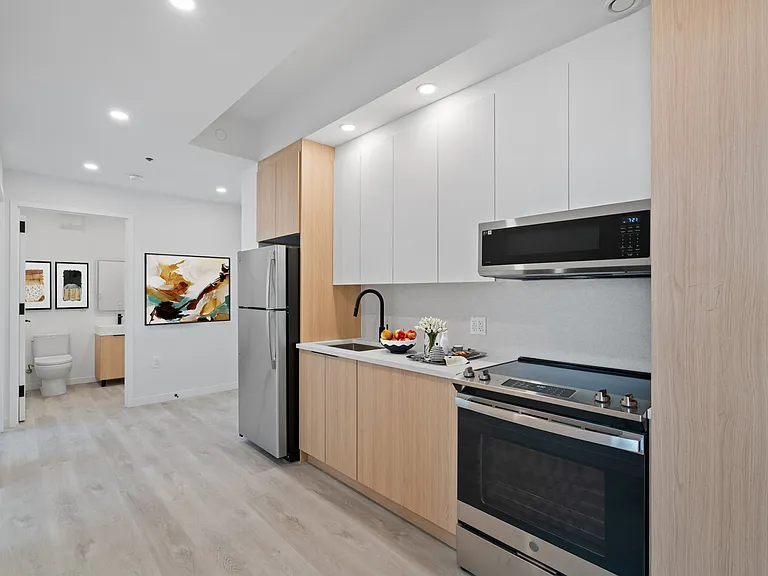 26-46 4th St #3C — Photo 2