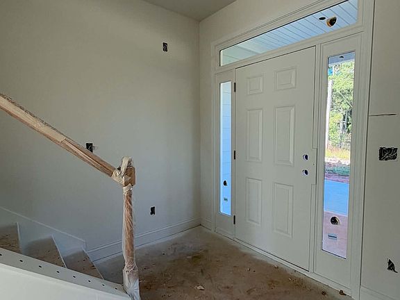 2nd image of 1004 S Laney Rd