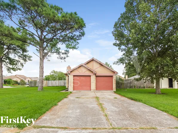 5406 Carousel Cir, Baytown, TX 77521