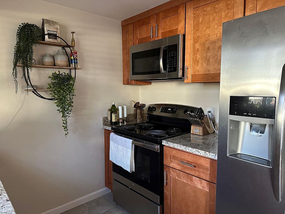 1st image of 6352 Denton Way