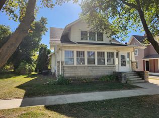 203 W Broadway St, Stanwood, IA 52337