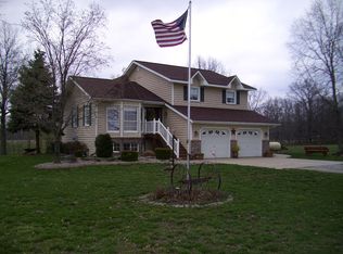 803 Rocky Mountain Ave, Greenville, IL 62246