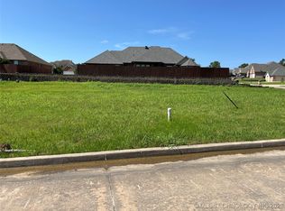 1331 E Magnolia Dr, Ada, OK 74820
