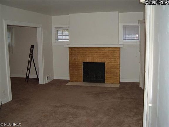 2nd image of 1019 Caledonia Ave