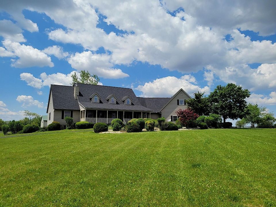 1st image of 1800 Green Ln NW