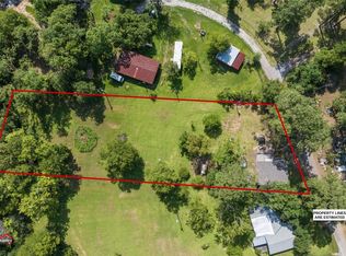 122 Poverty Pt, Doyline, LA 71023