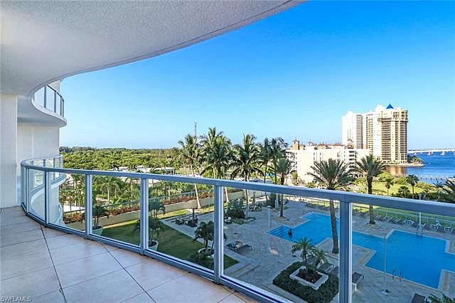 Home For Sale In Oasis