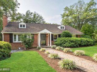 5508 16th St N, Arlington, VA 22205
