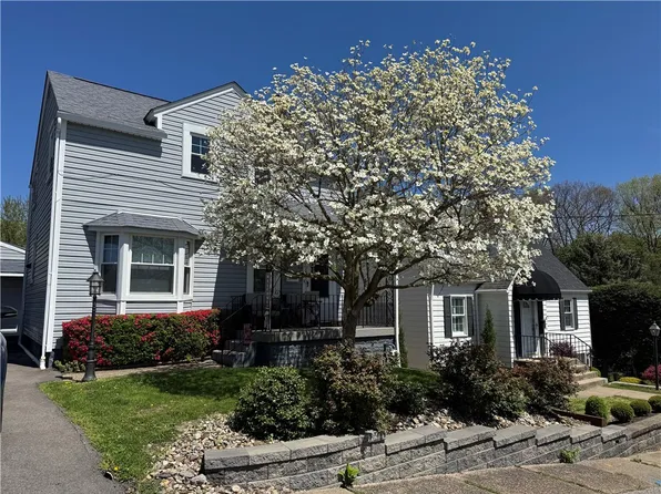 1009 Roselawn Ave, Ambridge, PA 15003